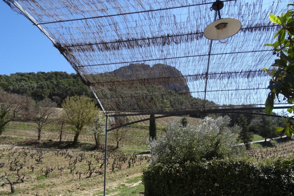 Domaine De Cassan Villa Lafare Exteriör bild